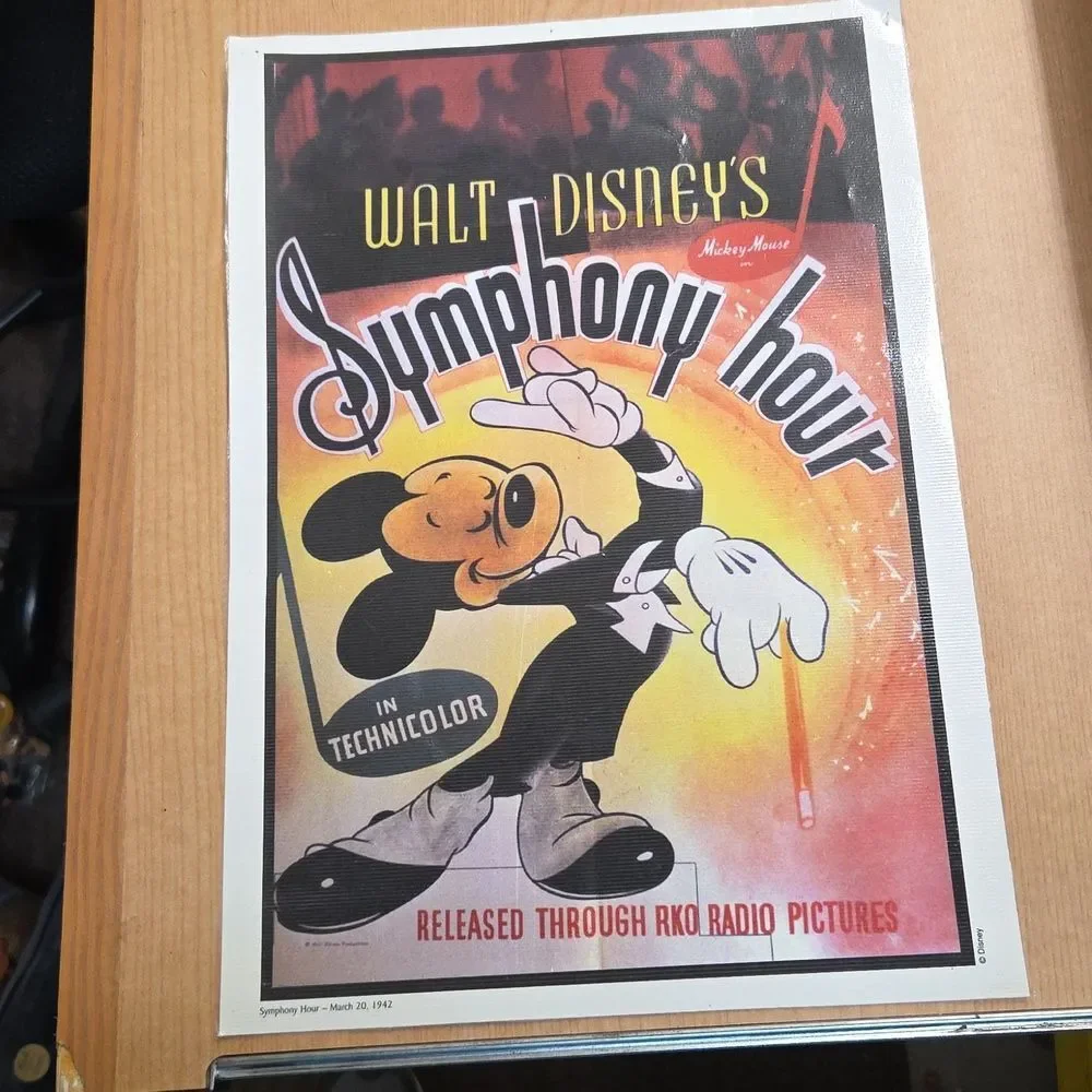 Mickey Mouse Disney bundle - Picture 8 of 16